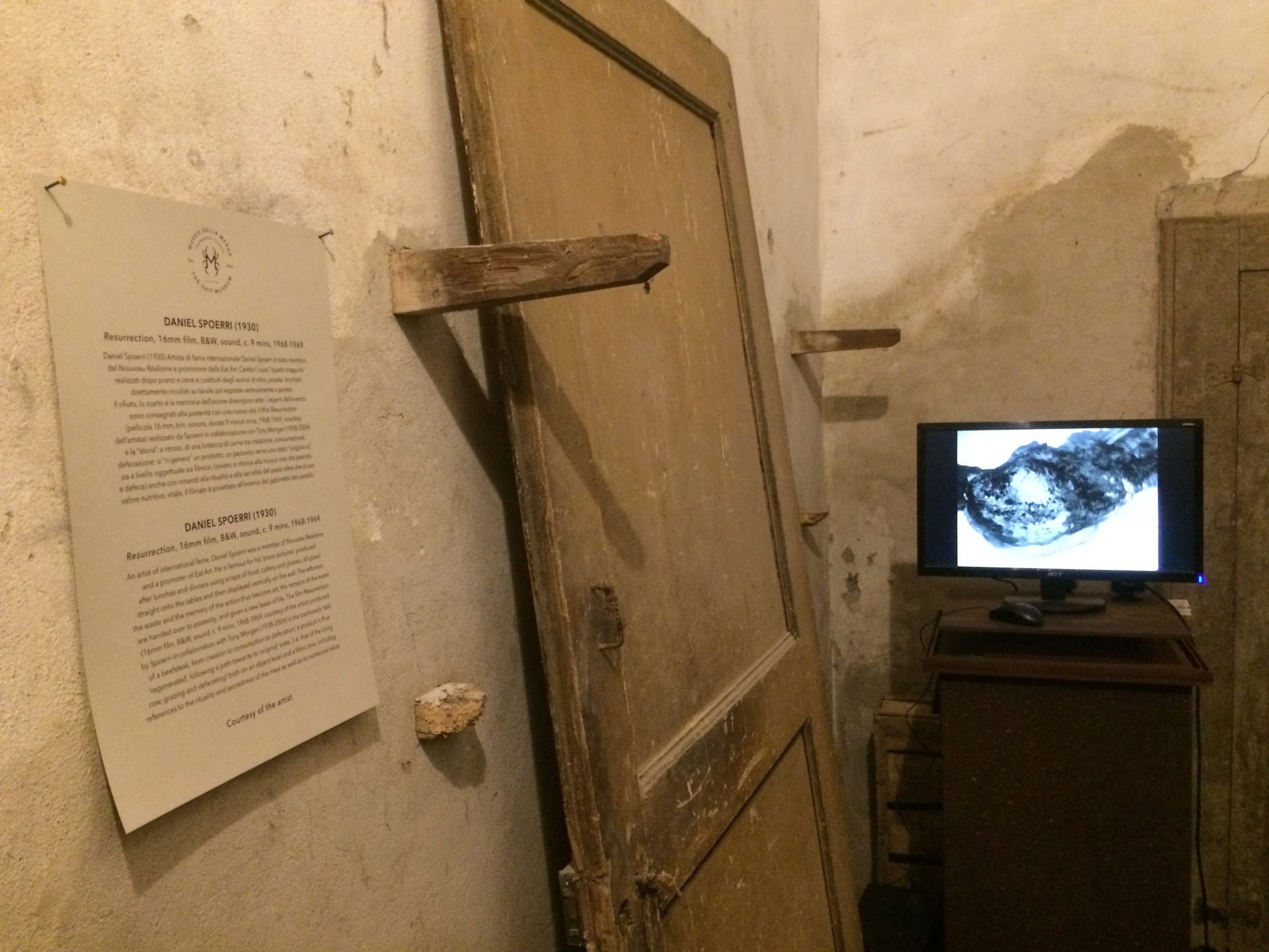 Resurrection di Daniel Spoerri