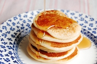 La ricetta dei pancakes con ricotta e limone