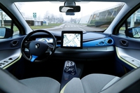 Auto a guida autonoma, il futuro è nella iper connettività