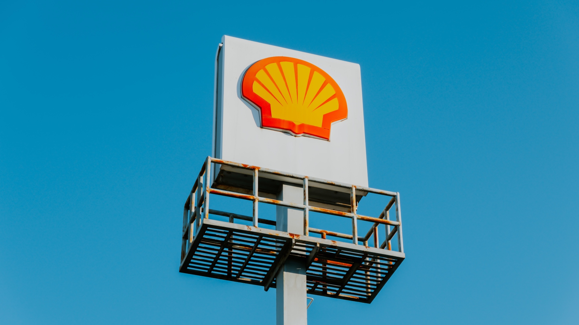 Shell board of directors sued over corporate climate strategy LifeGate