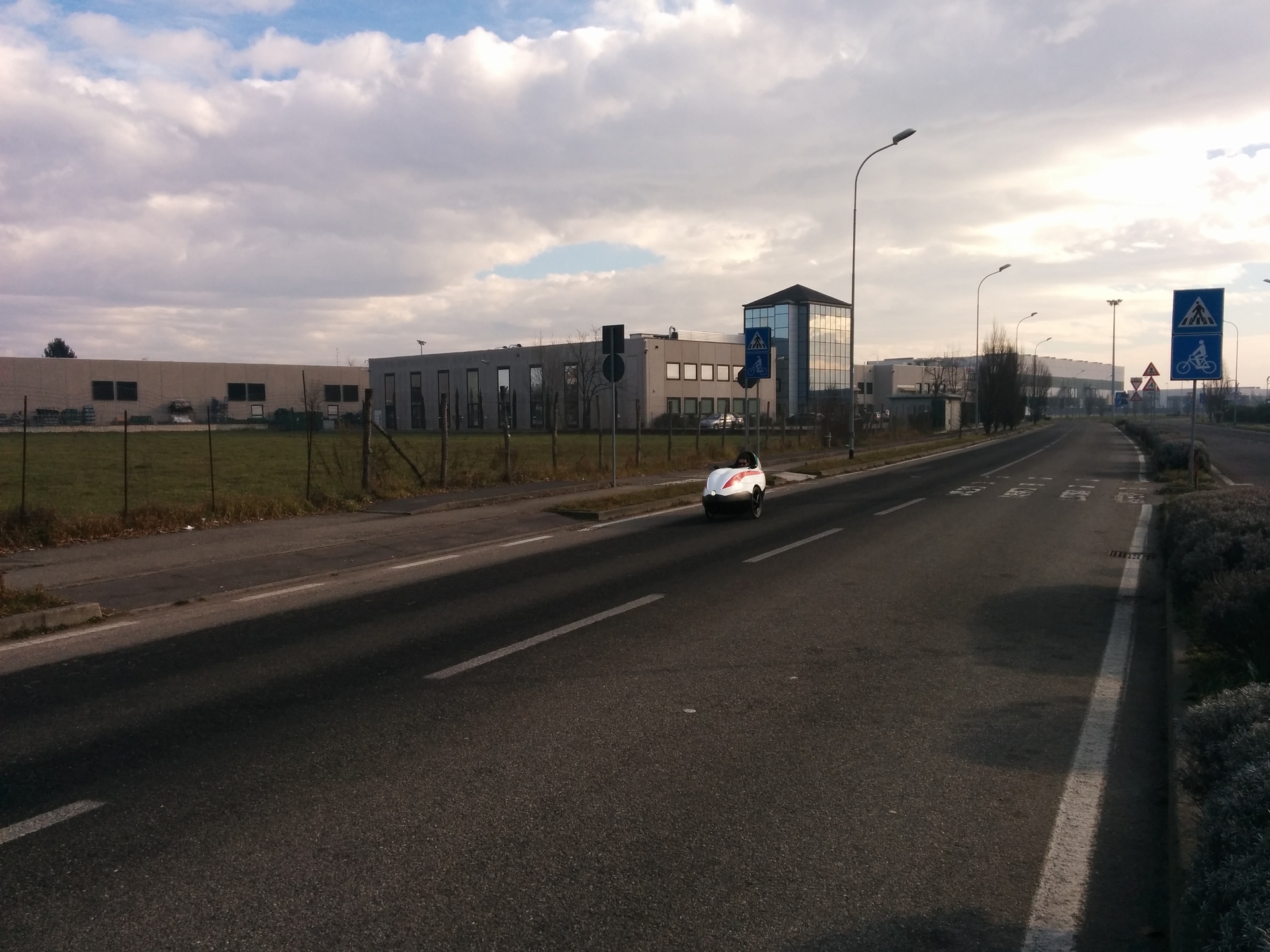 Arriva Zephyrus, l'auto a pedali made in Italy veloce come il vento