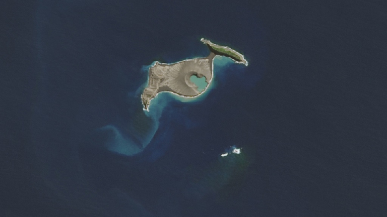isola emersa nell'oceano Pacifico