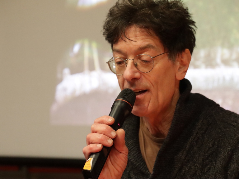 Massimo Zamboni descrive i suoi incontri con alcuni animali per la rassegna Animalia