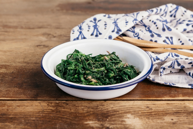 barba di frate e acciughe