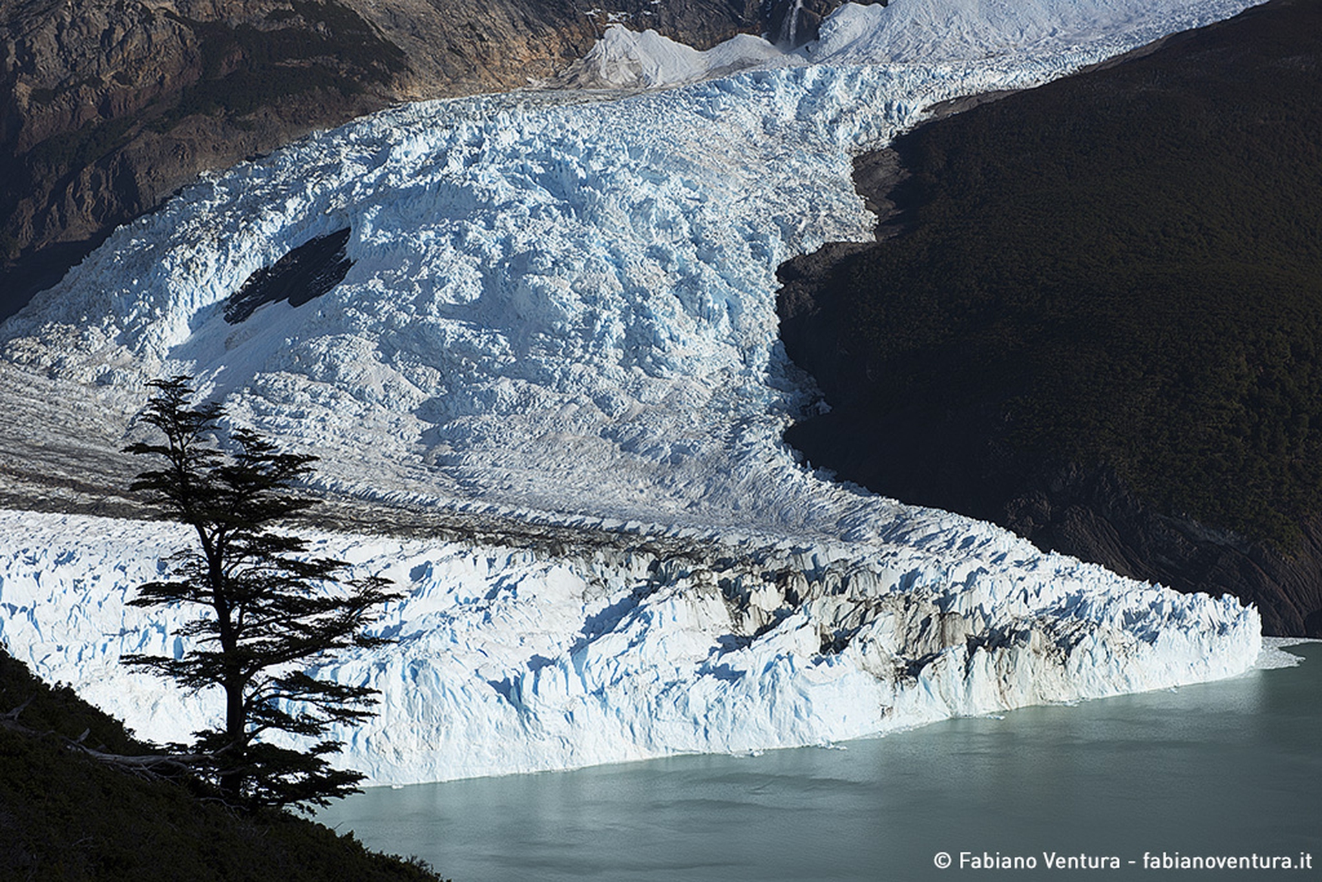 On the Trails of the Glaciers, Argentina