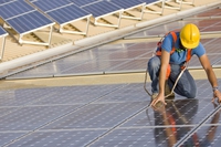 Energia solare per alimentare le fabbriche. Per Scania è possibile