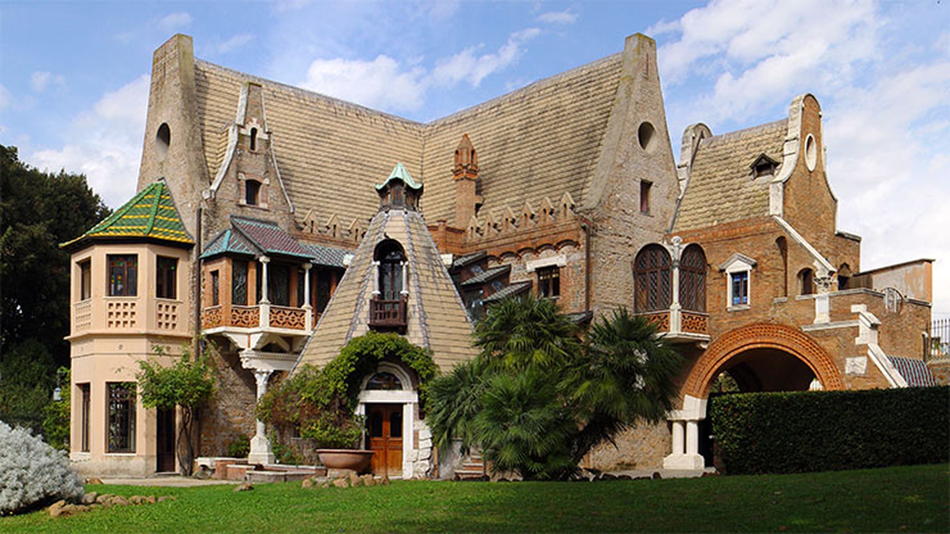 10 punti di Roma in cui l’architettura si fonde con la natura