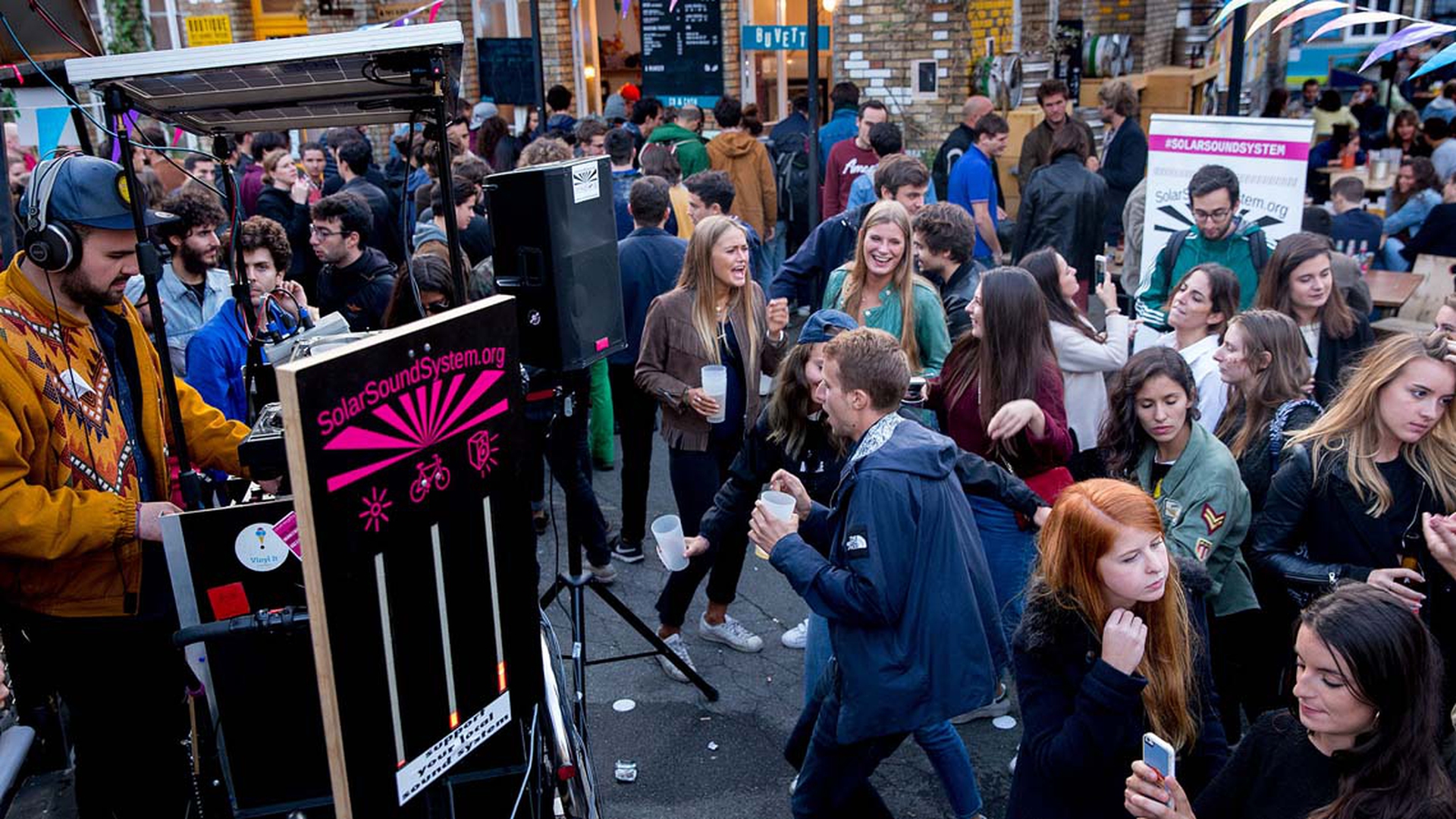 Solar-Sound-System-Paris-party-©-Magali-Delporte