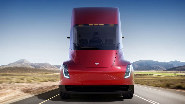 Tesla Semi Truck camion elettrico