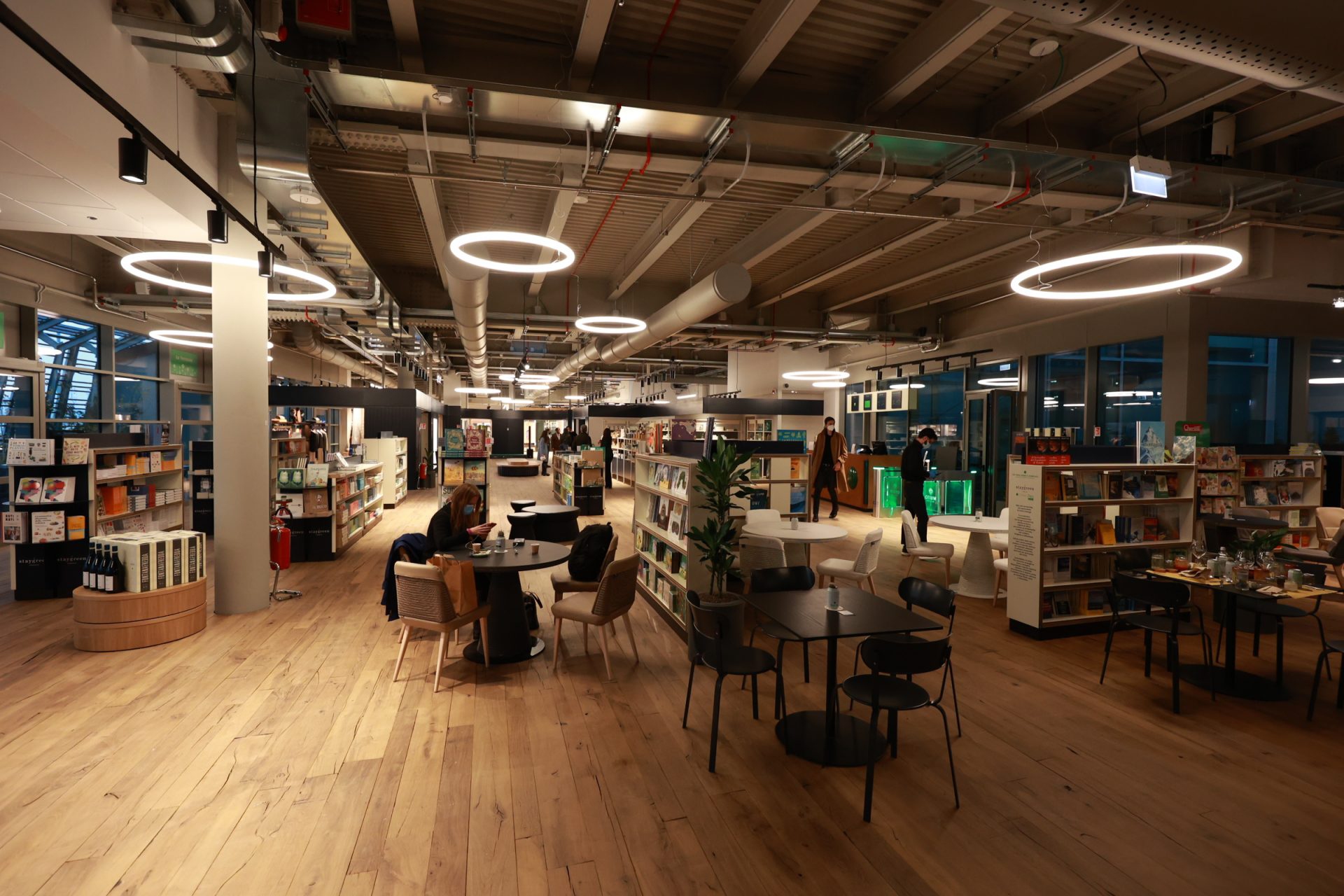 Libreria La Feltrinelli