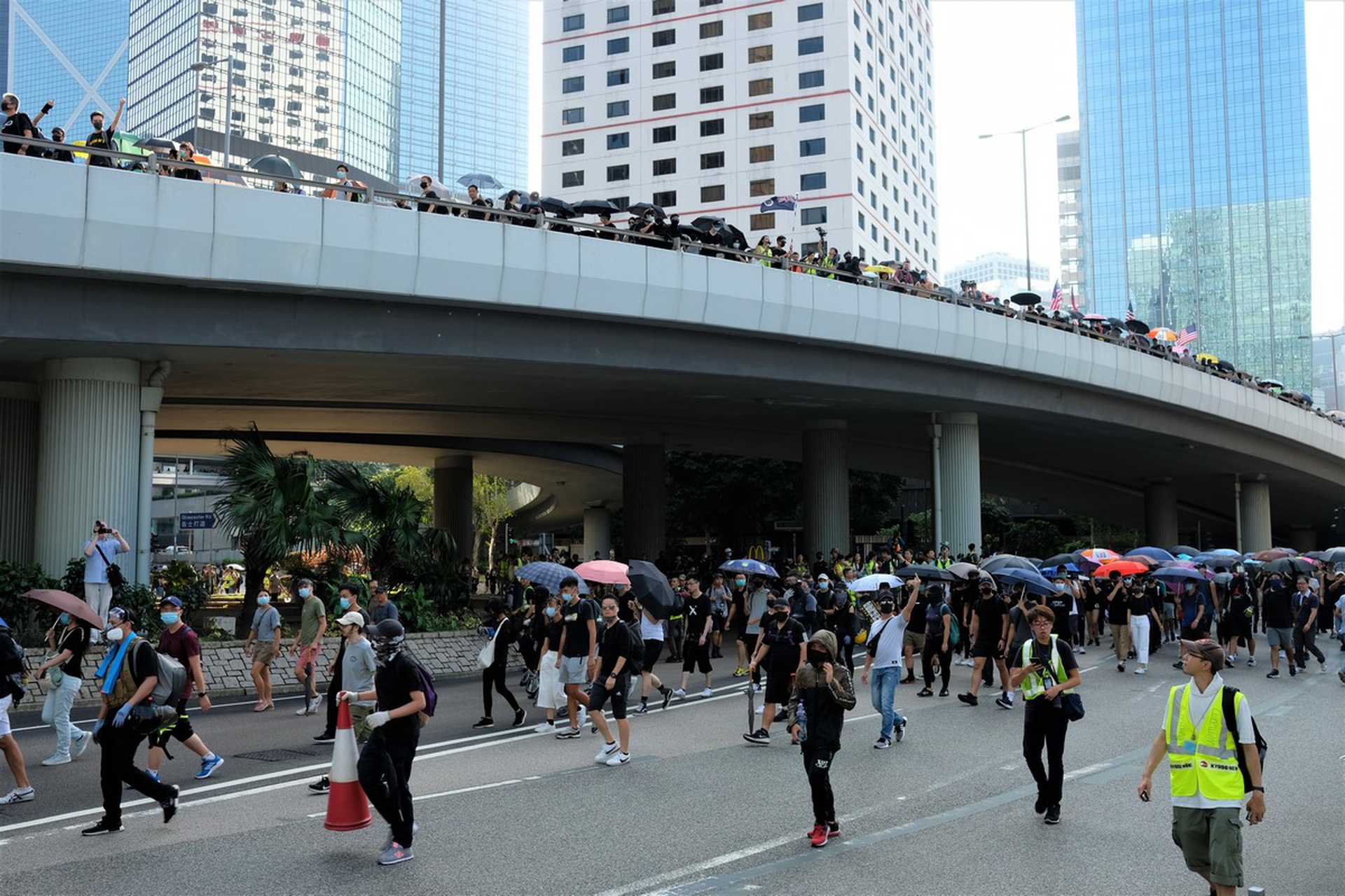 Manifestanti durante le proteste ad Hong Kong il 15 settembre