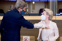 John Kerry visita Bruxelles: Stati Uniti e Unione europea ripartano dal clima