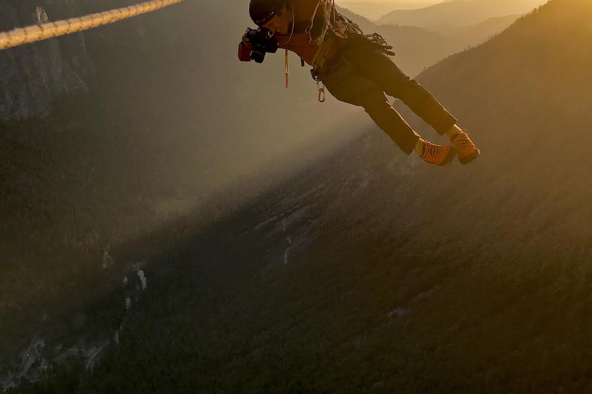 Free Solo, Live Beyond Fear. Climber Alex Honnold's Story Wins The ...