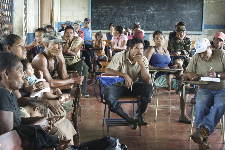 Communal meeting with Cejudhcan, local NGO, in Santa Clara © Natalia Koper