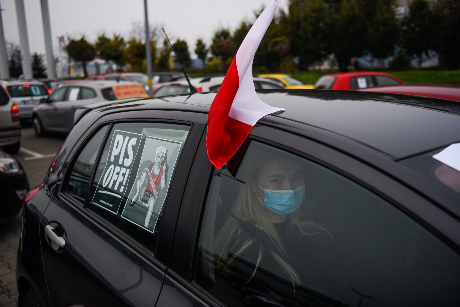 Le proteste in Polonia contro la legge sull'aborto
