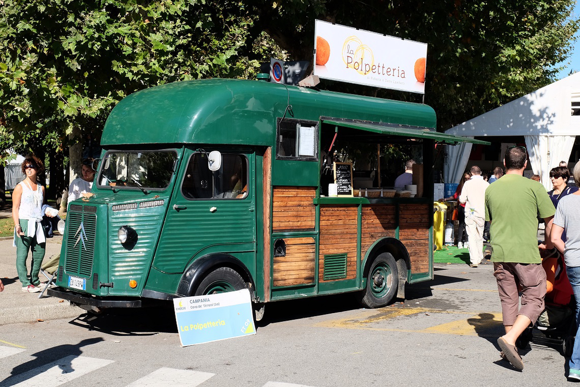 Food truck - foto archivio Slow Food