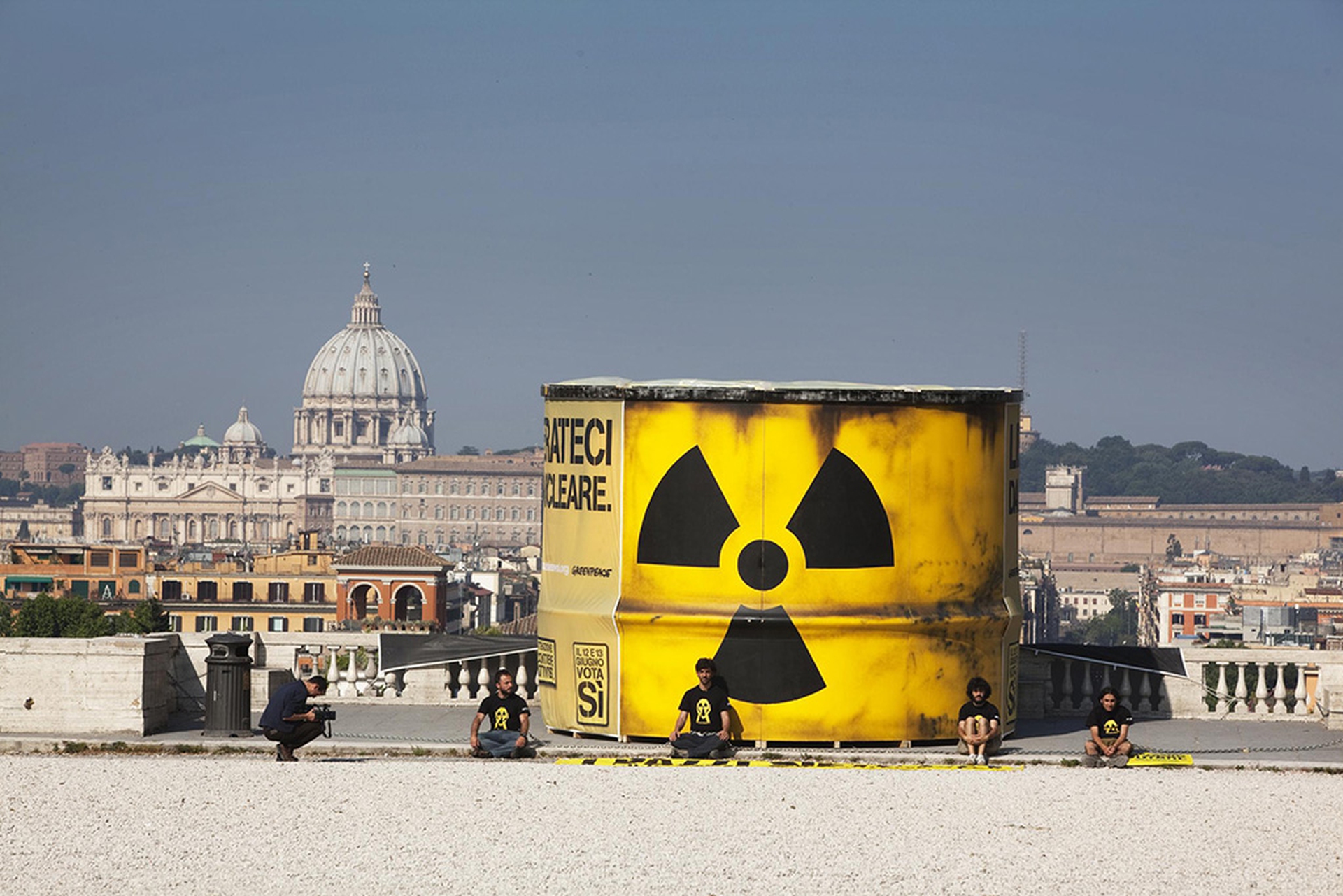 Greenpeace. I guerrieri dell'arcobaleno in Italia