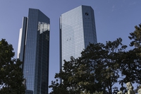 Sospetti di greenwashing su Dws (Deutsche Bank): si dimette l’amministratore delegato