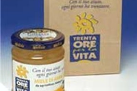 Un vasetto di miele bio che fa bene