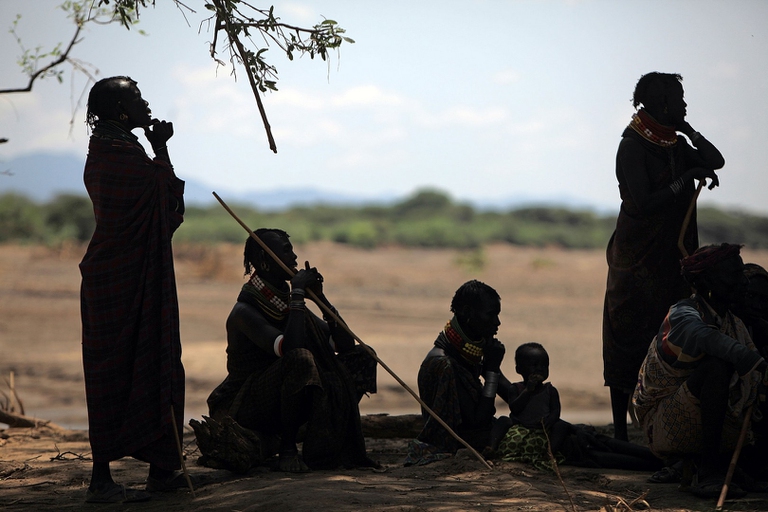 Alcuni membri della tribù Turkana minacciati da cambiamenti climatici in aree protette