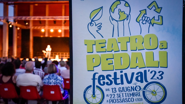 teatro a pedali, torino, bicicletta