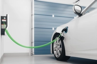 L’auto elettrica fa spendere meno di diesel e benzina (se si ricarica a casa)