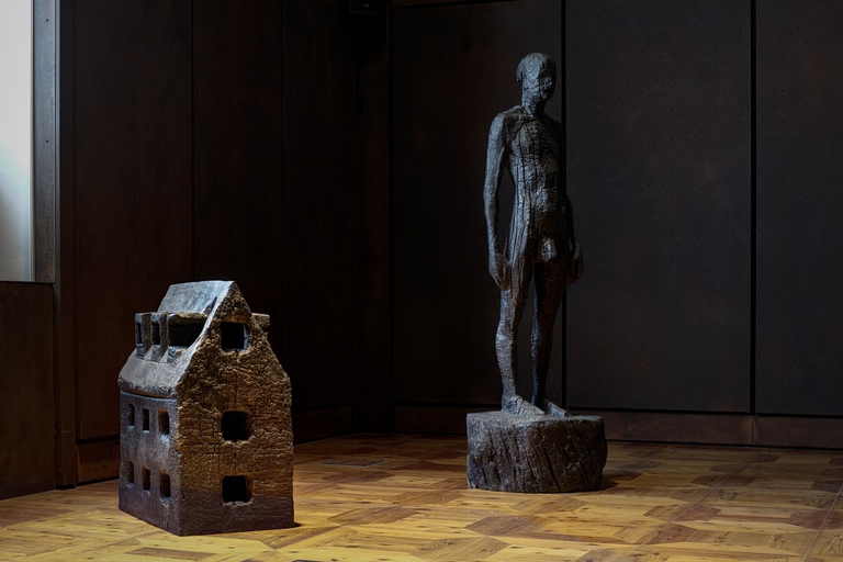 Aron Demetz mostra Ritornanti