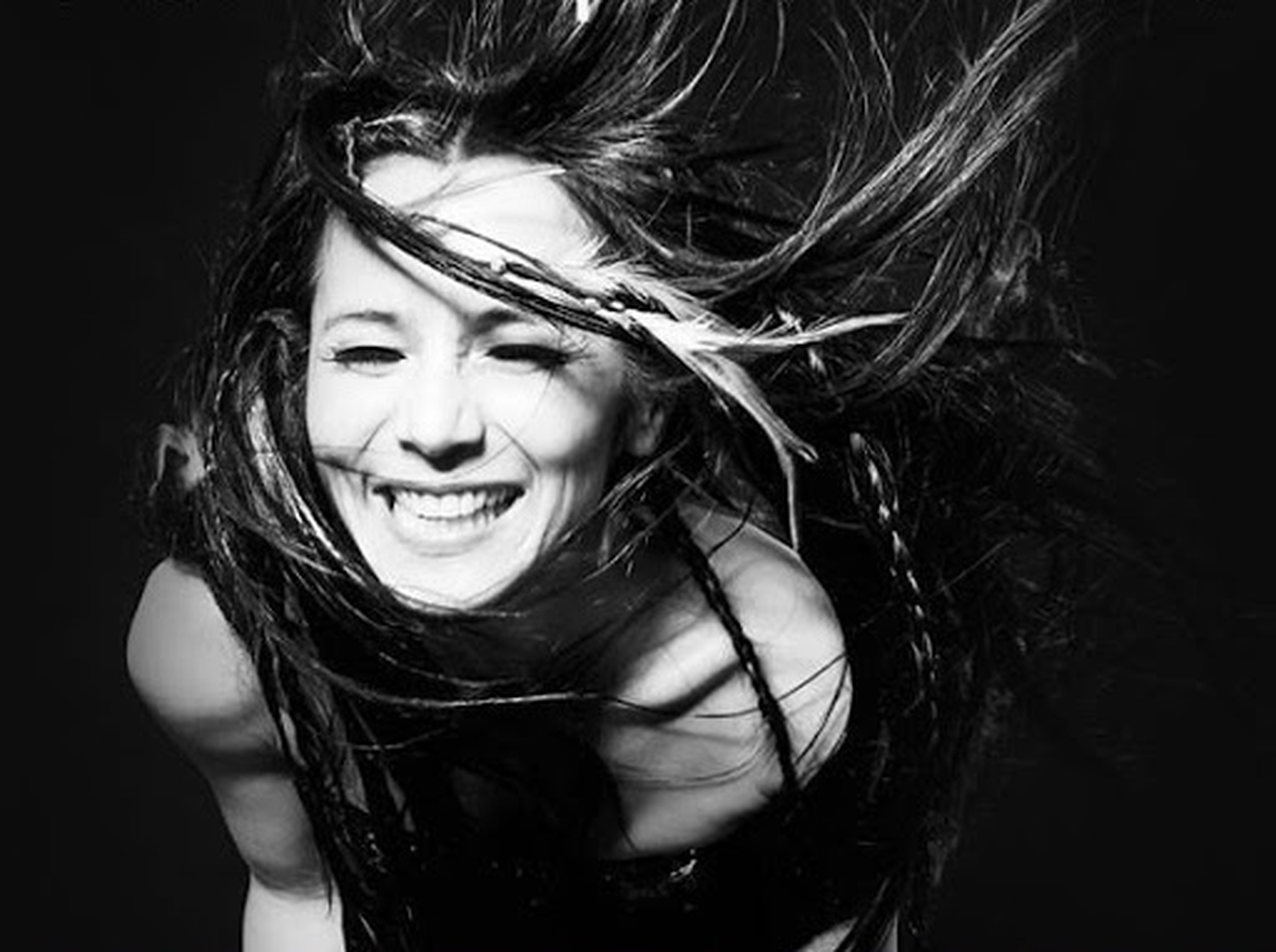 KUMI Rock Files Live!