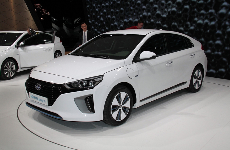 Hyundai Ioniq Plug-In