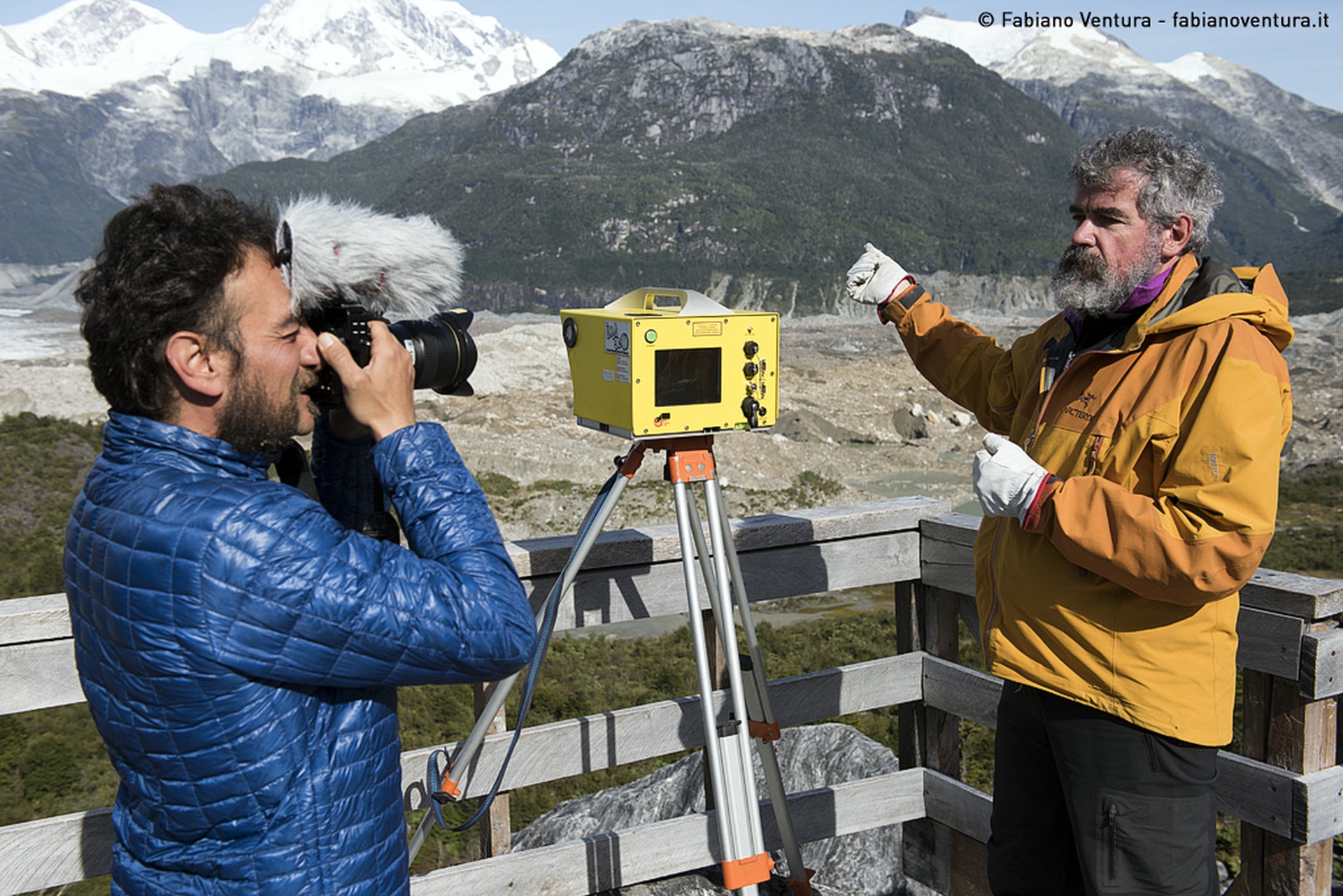 Il regista Federico Santini e il geologo Andrea Tamburini