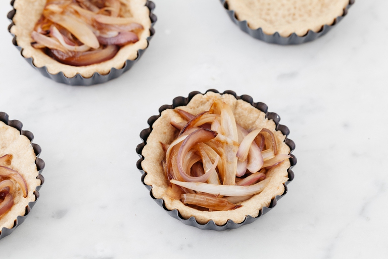 crostatine cipolle caramellate