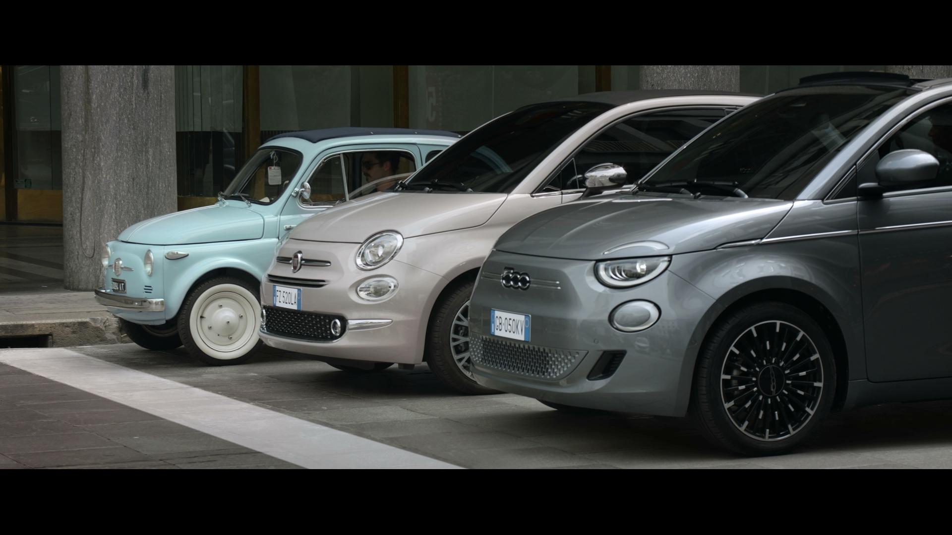 Fiat 500 elettrica, il video che ne svela tutte le caratteristiche -  LifeGate