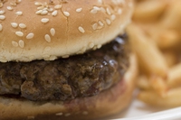 Londra vieta la pubblicità di junk food lungo la rete dei trasporti