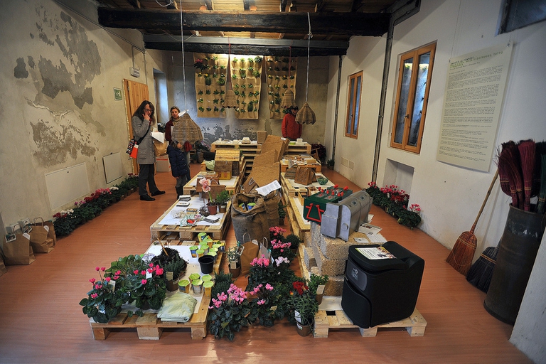 14071759129_b0e228e2b8_b