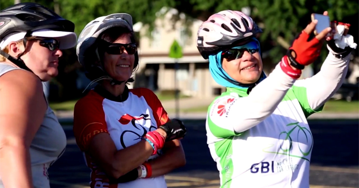 Vietato vietare la bicicletta alle donne. Il 13 marzo a Milano le due ...