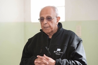 Chi era Ahmed Kathrada, l’eroe compagno di cella di Nelson Mandela