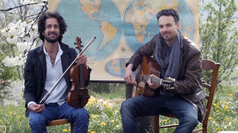 Un viaggio al contrario attraverso la Rotta Balcanica, percorsa dai profughi e rifugiati, registrando musica e piantando un seme di speranza per la Siria. 30 giorni per donare, dall'8 agosto all'8 settembre.