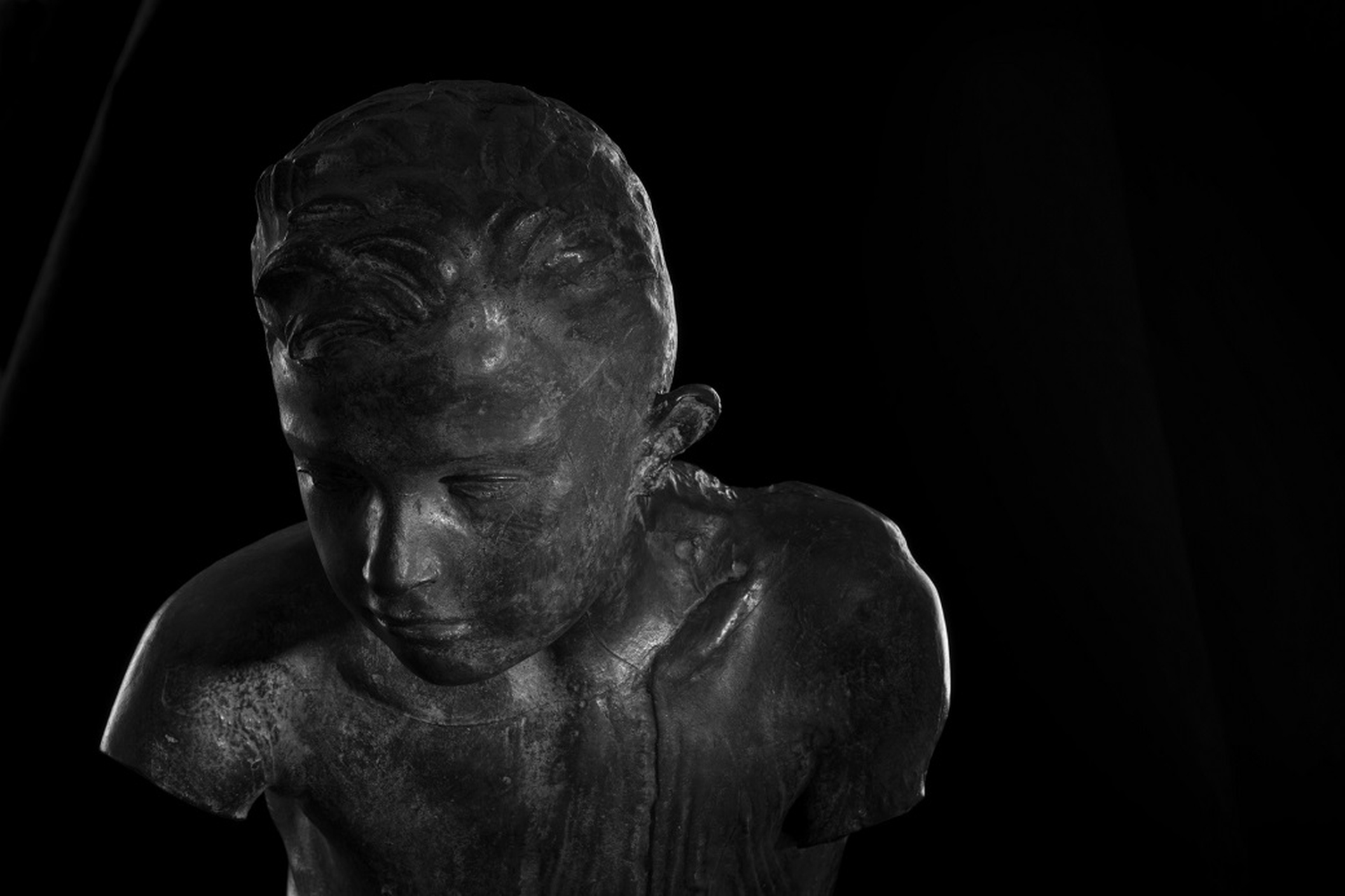 Carola Allemandi, Ritornanti serie di 9 fotografie, 2020 - Courtesy Teca Edizioni Torino_7