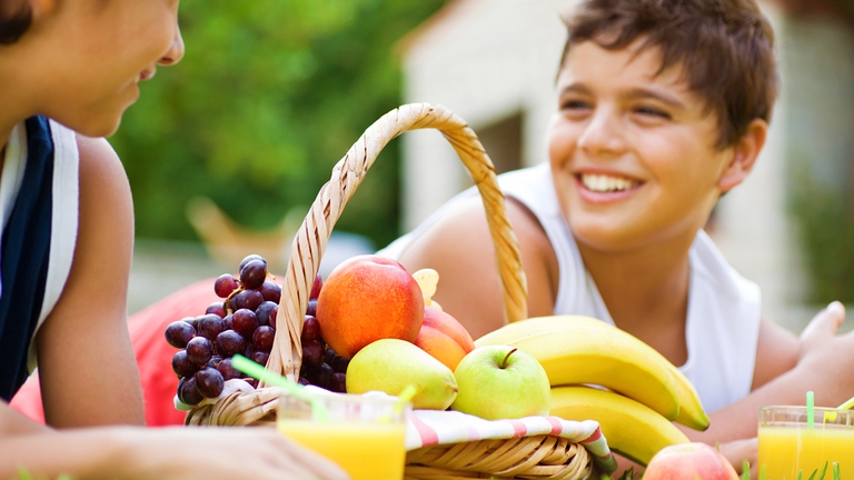 Una dieta sana rende gli adulti più felici