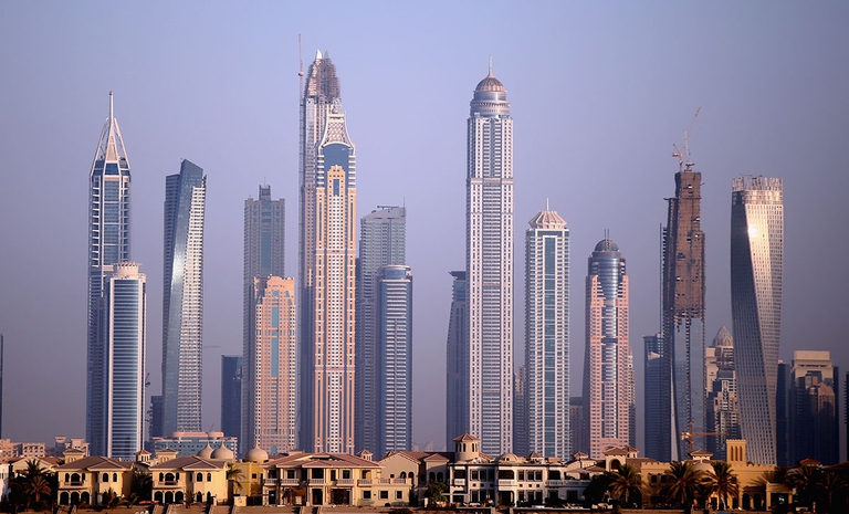 Dubai Expo 2020, lavoratori immigrati negli Emirati Arabi Uniti