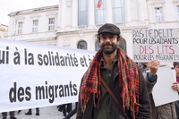 Vittoria in tribunale per Cédric Herrou, il contadino che aiuta i migranti