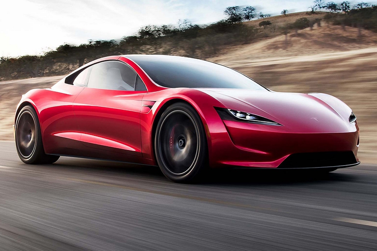 La nuova Tesla Roadster. La supercar elettrica americana promette di percorrere sino a 1.000 chilometri a ogni ricarica, complice la raffinata aerodinamica