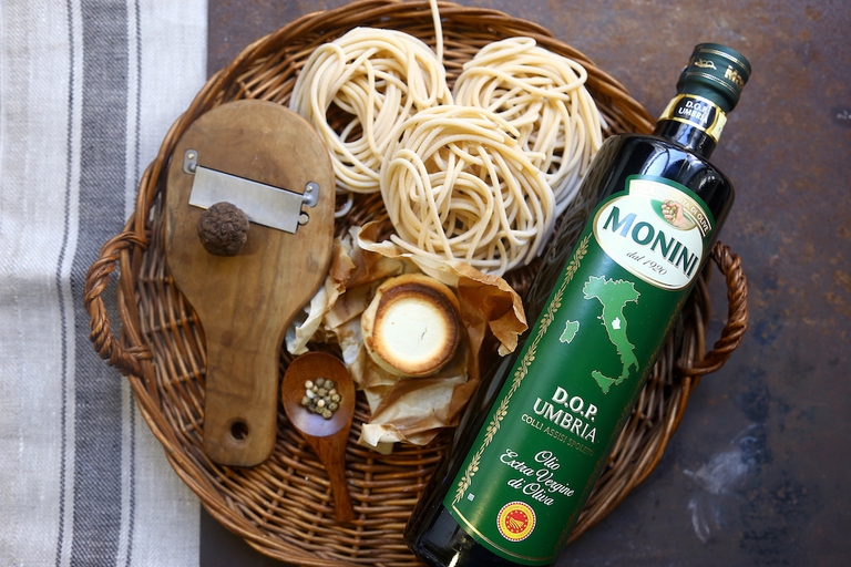 umbricelli con ricotta