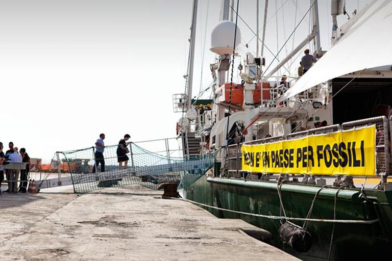 Piu-trivelle-per-tutti-greenpeace2