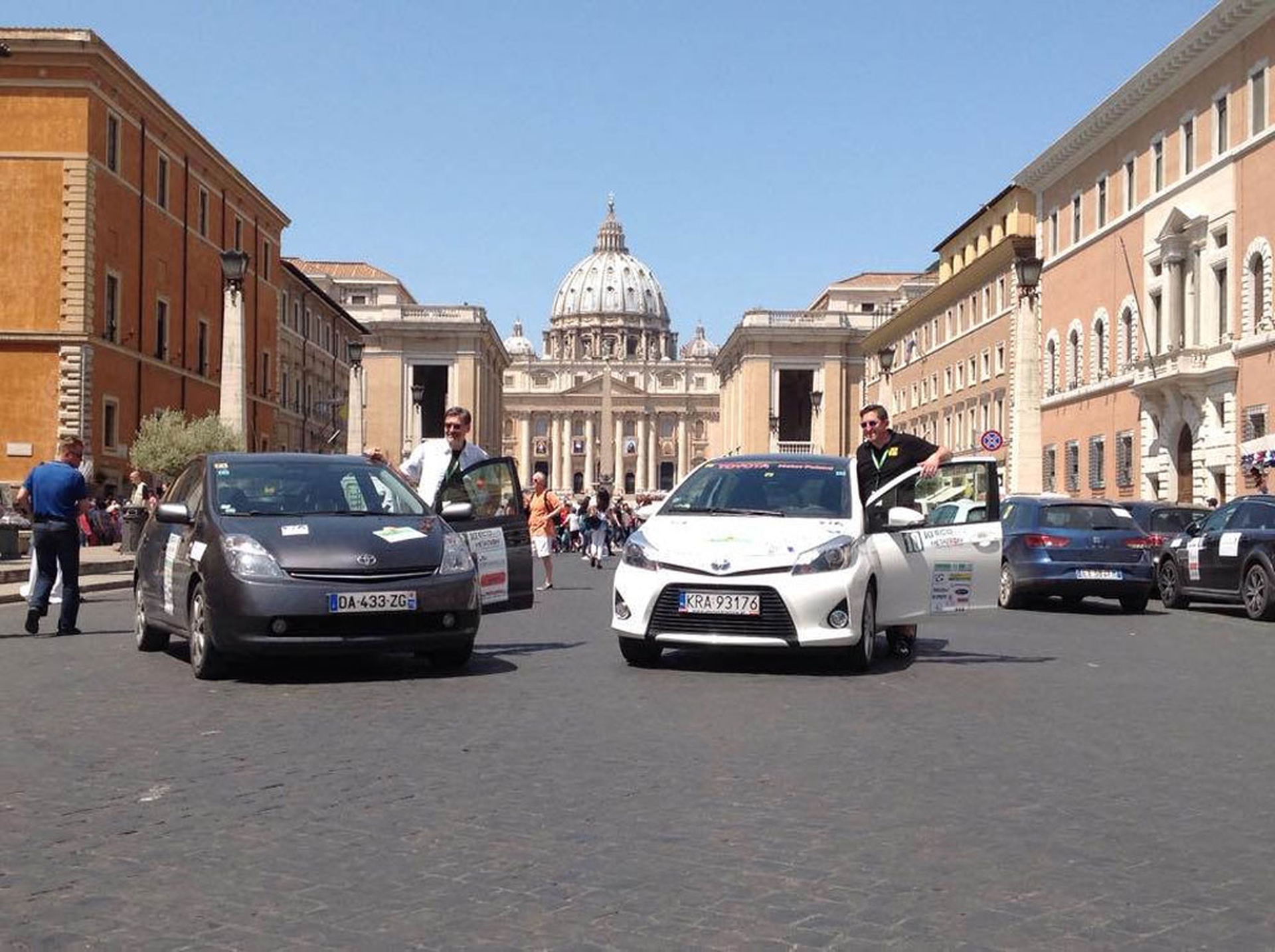 17195296964_de97ee1b6a_b_1