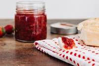 Marmellata di fragole e rosmarino