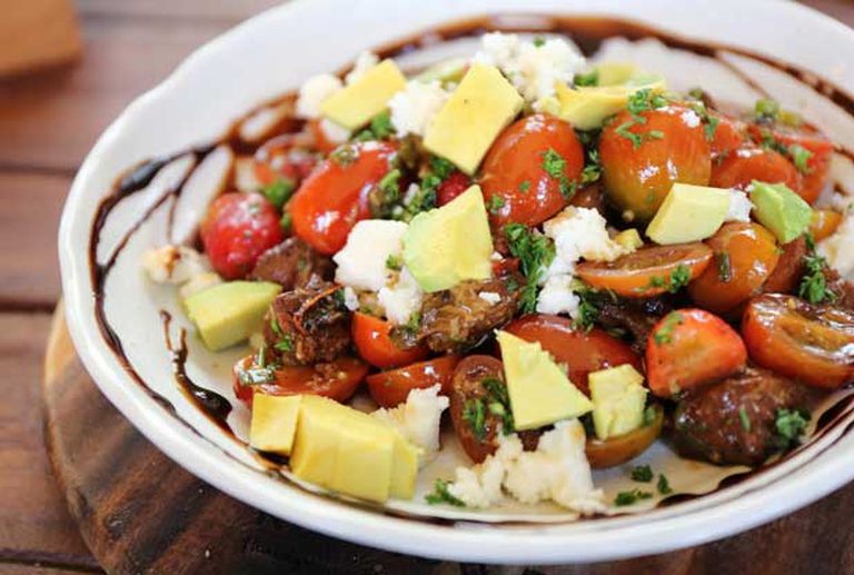 insalata con verdure, estate, abbronzatura, tintarella