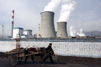 La Cina proprio non riesce a liberarsi dalle centrali a carbone. I suoi obiettivi climatici sono a rischio