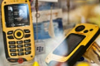 Il cellulare solare per gli amanti dell’outdoor