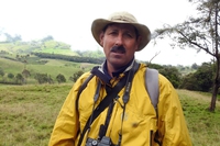 Gonzalo Cardona, “il guardiano dei pappagalli”, è stato assassinato in Colombia